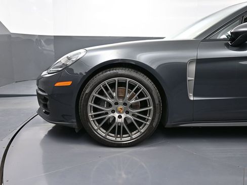 Certified 2023 Porsche Panamera 4 Platinum Edition image 12