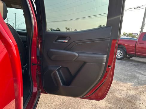 Used 2023 Chevrolet Colorado LT w/ LT Convenience Package III RWD image 14