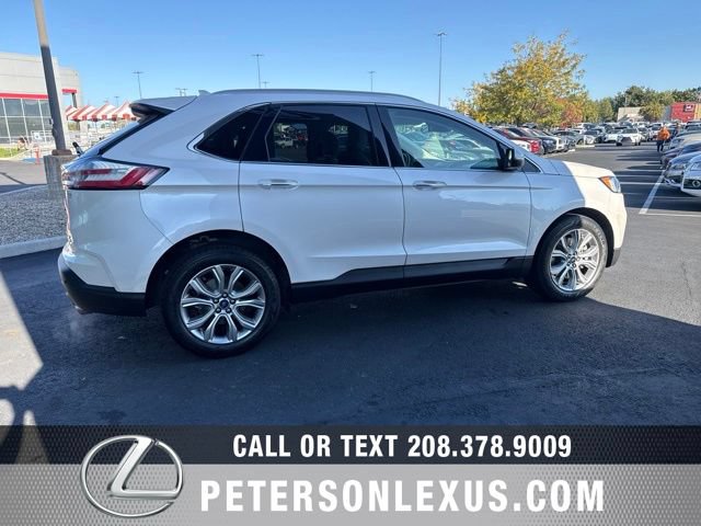 Used 2019 Ford Edge Titanium w/ Cold Weather Package AWD/4WD image 7