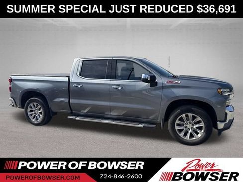 Used 2022 Chevrolet Silverado 1500 LTZ w/ LTZ Premium Package AWD/4WD image 10