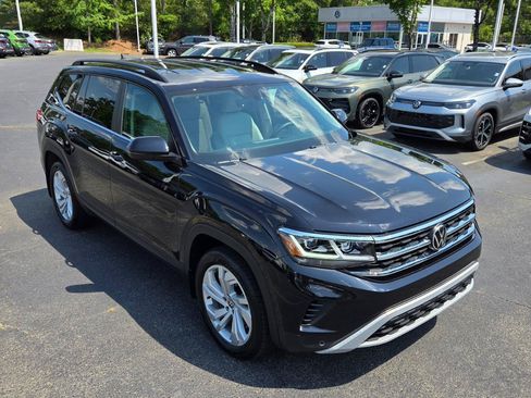 Certified 2023 Volkswagen Atlas SE AWD/4WD image 8