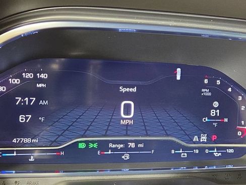 Used 2024 GMC Yukon XL AT4 w/ Technology Package AWD/4WD image 20