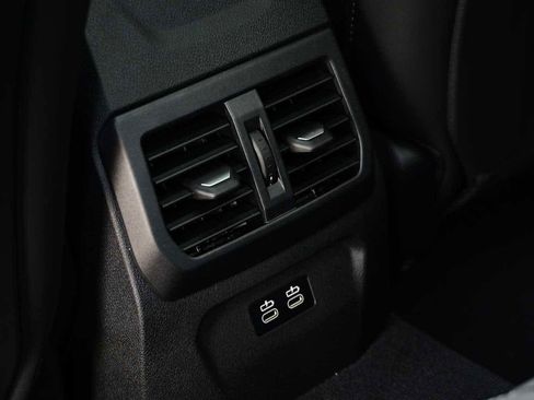 Used 2026 BMW 228i w/ Technology Package image 29