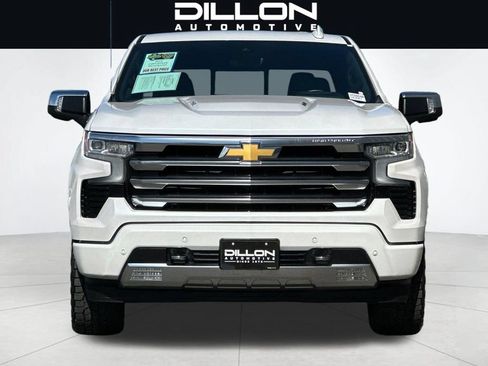 Used 2024 Chevrolet Silverado 1500 High Country w/ Technology Package AWD/4WD image 9