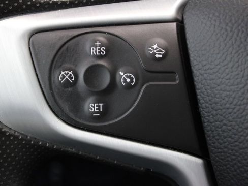 Used 2024 GMC Terrain SLE image 20