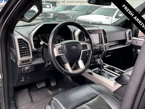 Used 2019 Ford F150 Lariat image 17