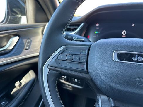 Used 2024 Jeep Grand Cherokee Limited 4xe image 23
