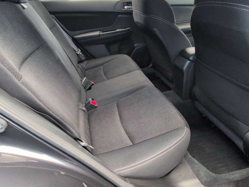 Used 2014 Subaru Crosstrek 2.0i Premium AWD/4WD image 19
