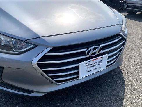 Used 2017 Hyundai Elantra SE w/ SE A/T Tech Package 03 FWD image 29