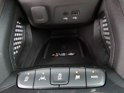 New 2026 Chevrolet TrailBlazer LT w/ Convenience Package AWD/4WD image 10