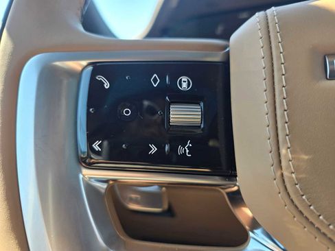 New 2026 Land Rover Range Rover SE AWD/4WD image 32