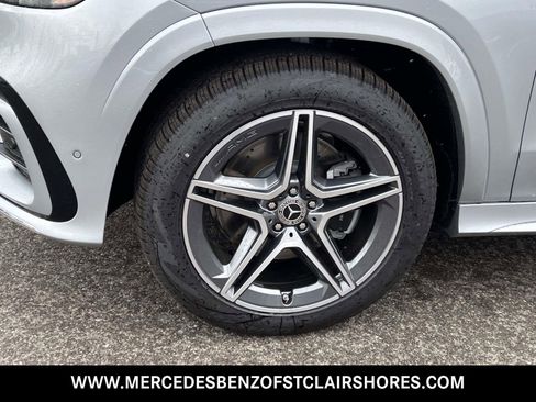New 2025 Mercedes-Benz GLS 450 4MATIC image 11