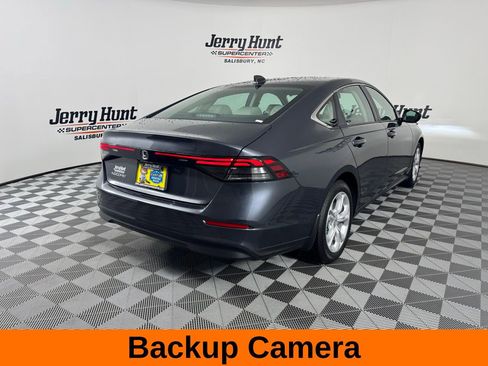 Used 2025 Honda Accord LX image 6