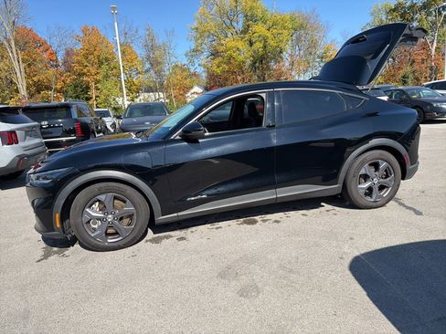 Used 2021 Ford Mustang Mach-E Select image 8