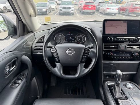 Used 2021 Nissan Armada SV w/ SV Appearance Package AWD/4WD image 20