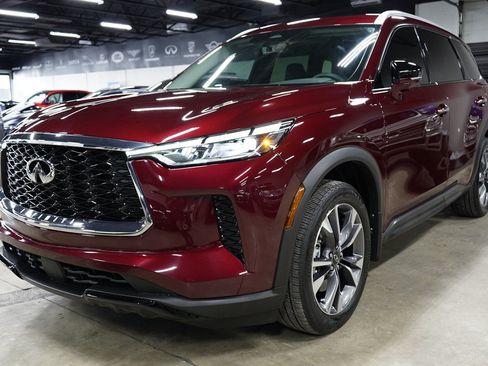Used 2023 INFINITI QX60 Luxe w/ Cargo Package FWD image 1