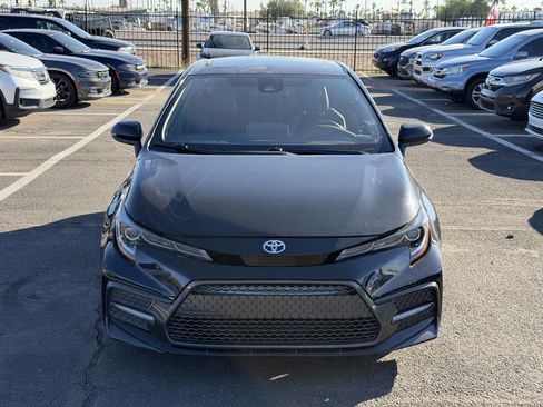 Used 2020 Toyota Corolla XSE image 15