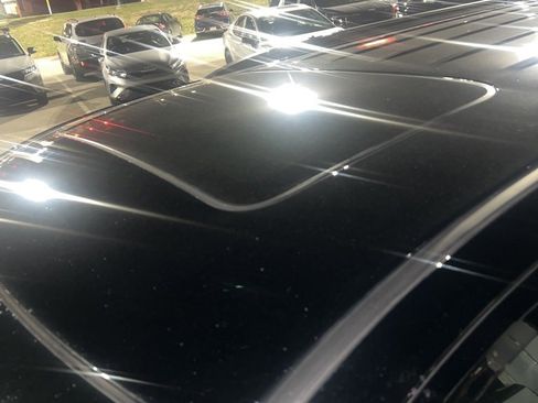 Used 2023 Dodge Durango R/T image 3