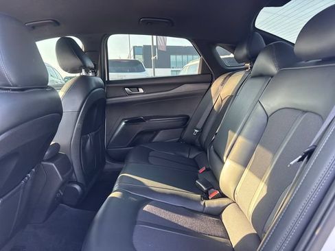 Used 2022 Kia K5 GT-Line FWD image 9