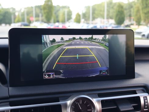 Used 2025 Lexus RC 350 F Sport w/ Navigation Package RWD image 26