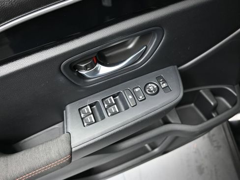 Certified 2025 Honda Pilot Sport image 21