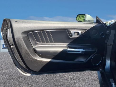 Used 2021 Ford Mustang Premium RWD image 11