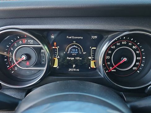 Used 2022 Jeep Gladiator Mojave w/ LED Lighting Group AWD/4WD image 15