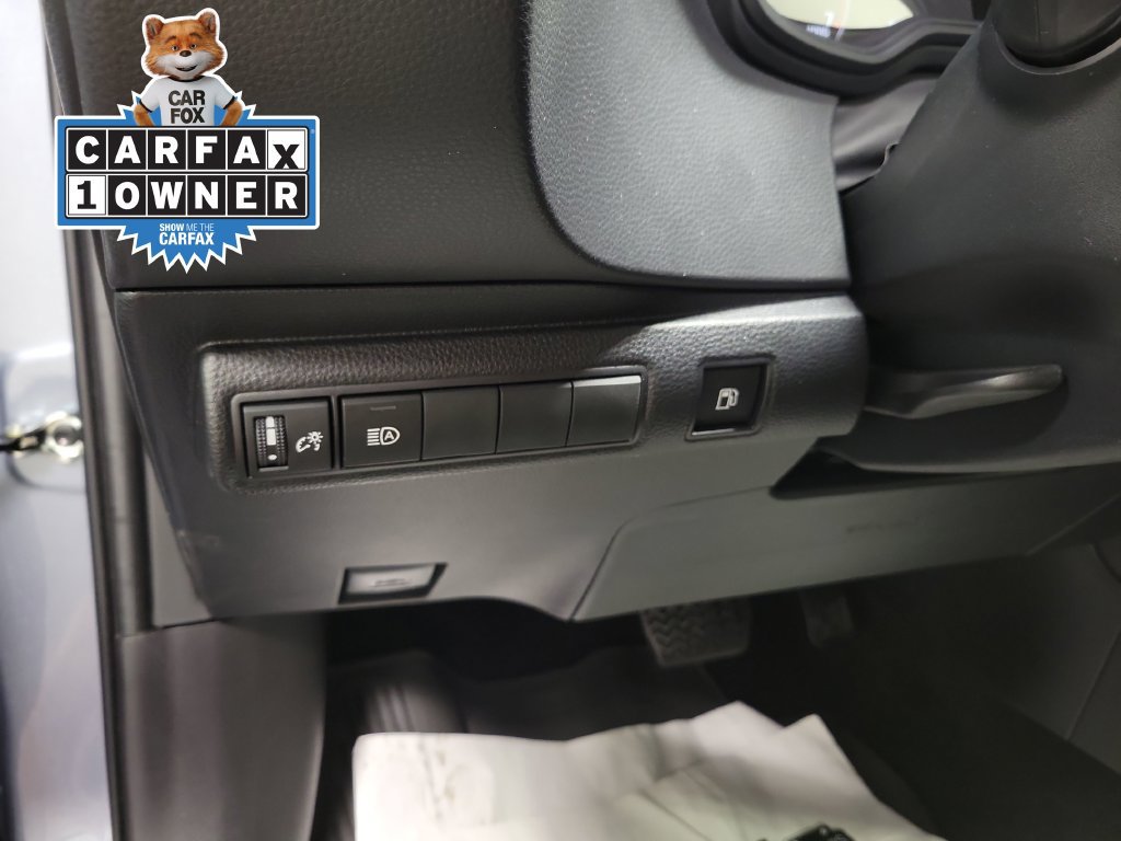 Used 2025 Toyota Corolla LE FWD image 26
