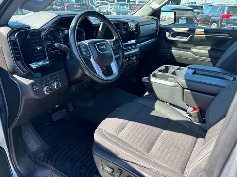 Used 2023 GMC Sierra 1500 Elevation AWD/4WD image 7