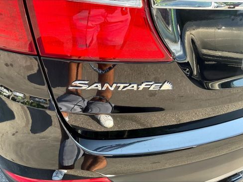 Used 2013 Hyundai Santa Fe Limited AWD/4WD image 23