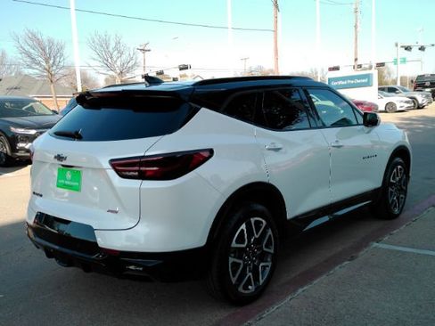 Used 2024 Chevrolet Blazer RS w/ Driver Confidence II Package image 8