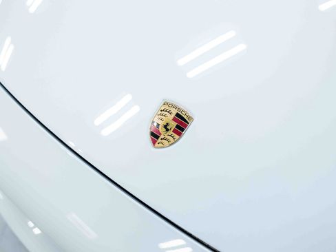 Used 2020 Porsche 911 Carrera S image 13