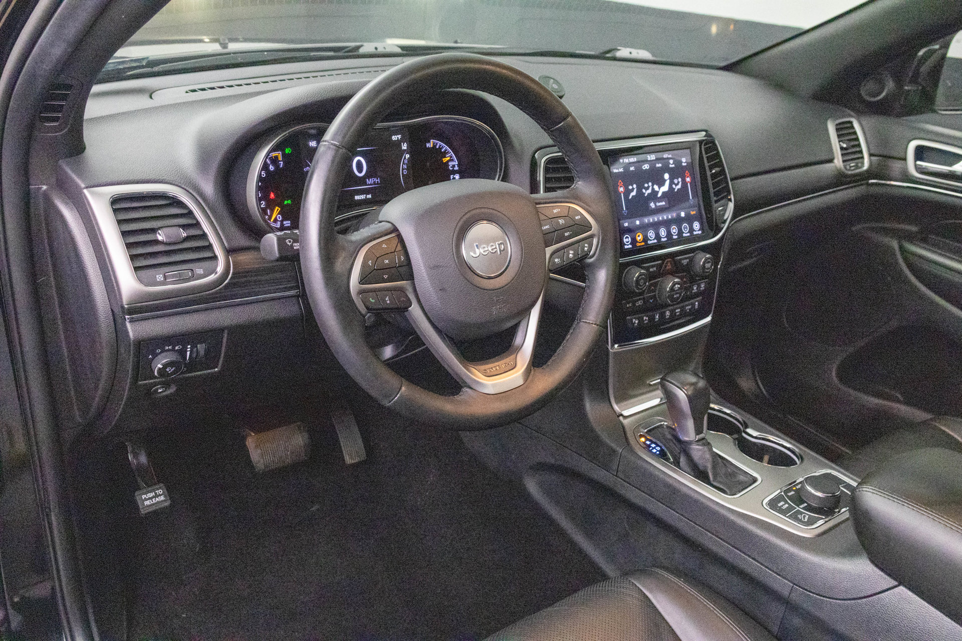 Used 2020 Jeep Grand Cherokee Limited w/ Luxury Group II AWD/4WD image 5