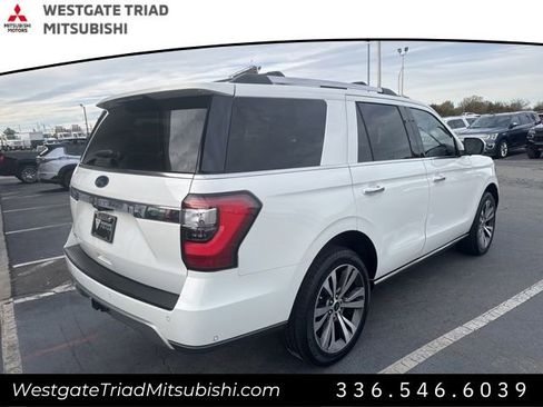 Used 2021 Ford Expedition Limited image 12