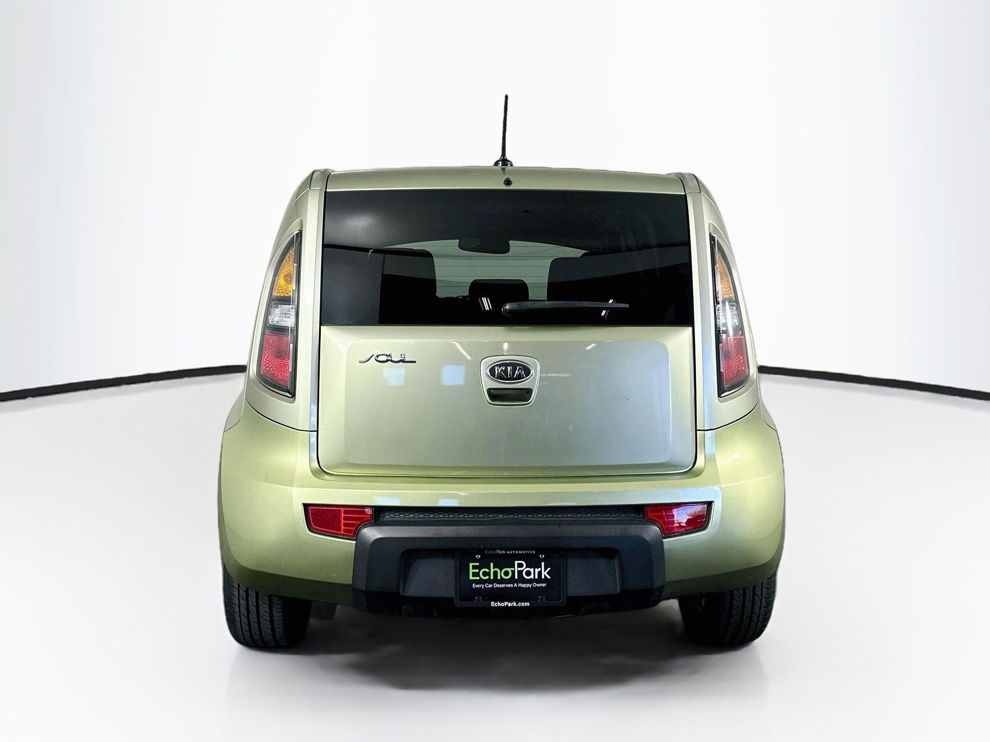 Used 2011 Kia Soul + FWD image 7