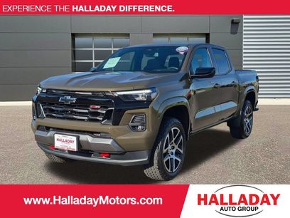 Used 2024 Chevrolet Colorado Z71 w/ Z71 Convenience Package 2