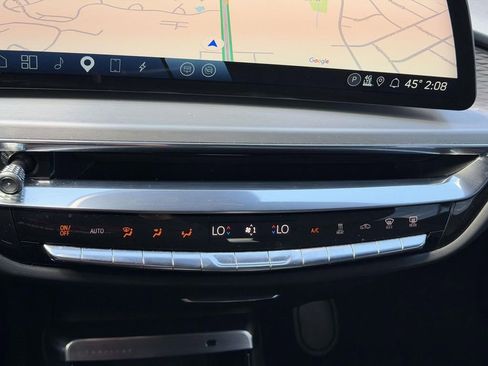 Used 2023 Cadillac Lyriq AWD image 24