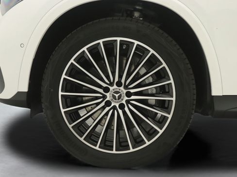 New 2027 Mercedes-Benz GLC 300 image 11