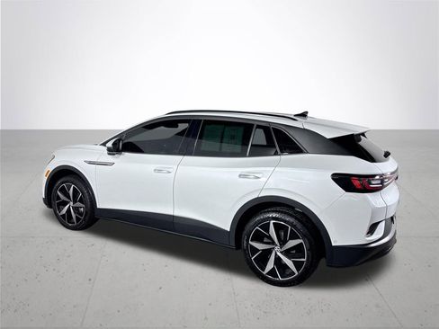 Used 2023 Volkswagen ID.4 Pro S image 9