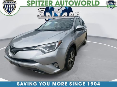 Used 2018 Toyota RAV4 XLE w/ Plus Extra Value Package AWD/4WD image 4