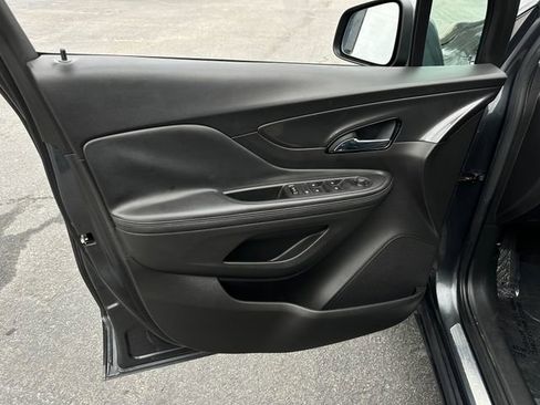 Used 2018 Buick Encore Preferred image 12