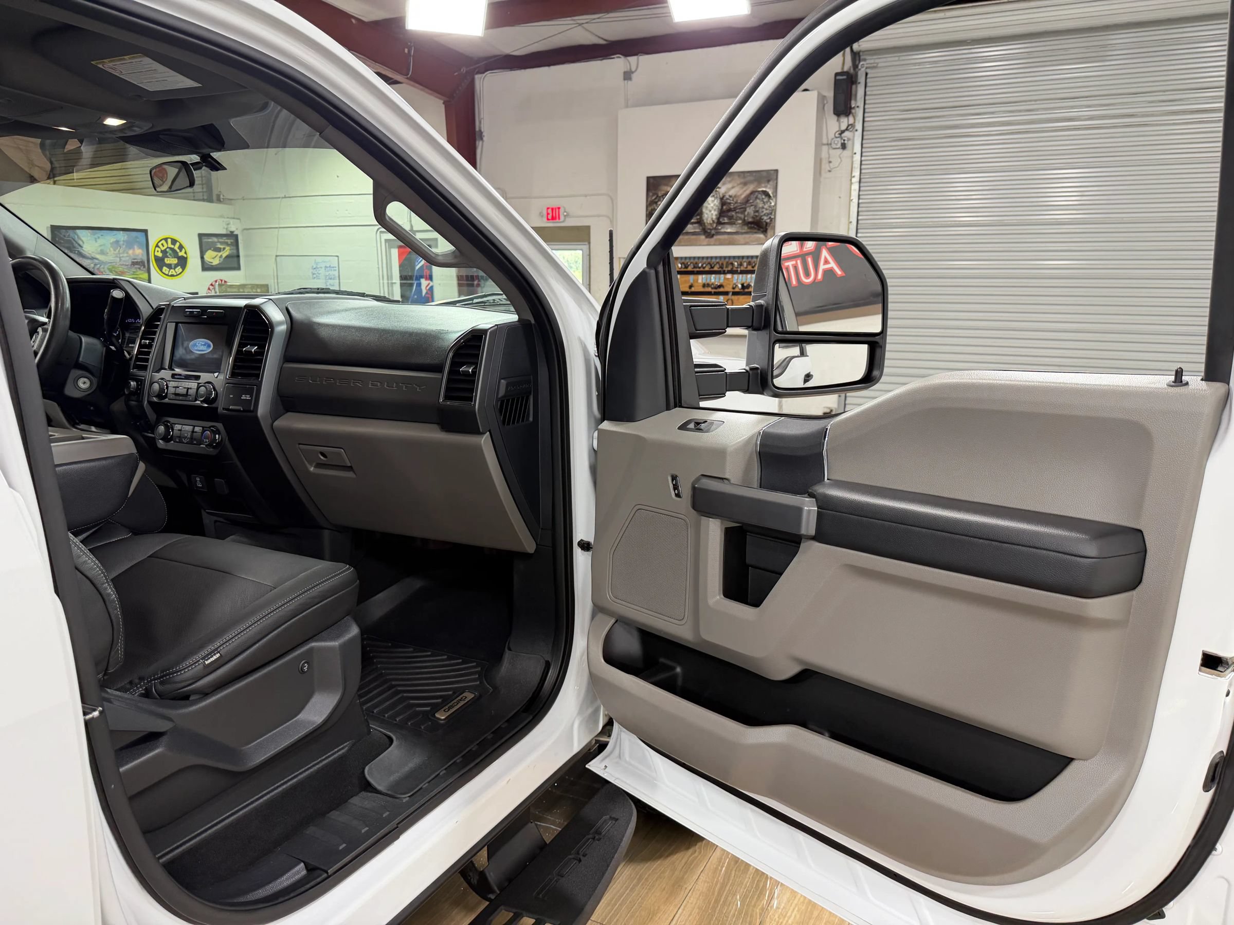 Used 2022 Ford F250 XLT w/ XLT Value Package AWD/4WD image 21