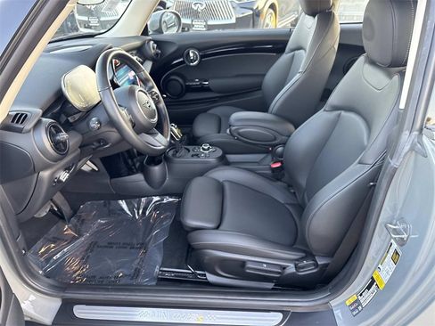 Used 2022 MINI Cooper SE image 10