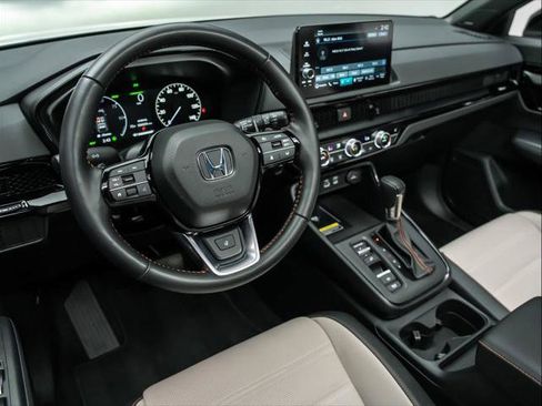 Used 2023 Honda CR-V Sport Touring image 16