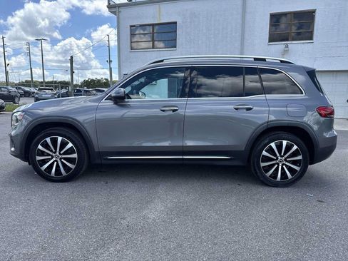 Used 2022 Mercedes-Benz GLB 250 image 3