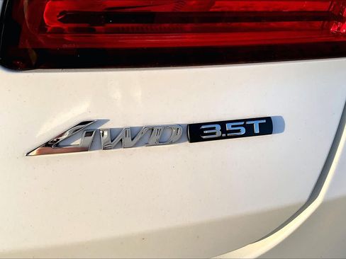 Used 2023 Genesis GV80 3.5T w/ Prestige Matte Package image 10