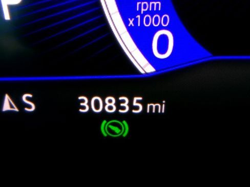 Used 2023 Volkswagen Tiguan SE R-Line image 19