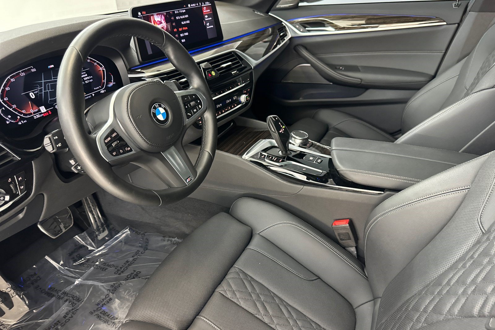 Certified 2023 BMW 540i w/ M Sport Package RWD image 4