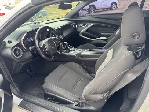 Used 2019 Chevrolet Camaro LT image 22