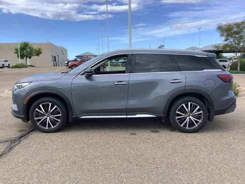 Used 2023 INFINITI QX60 Sensory w/ Cargo Package AWD/4WD image 2